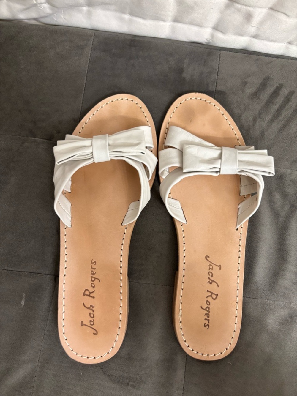 Jack Rogers Cream Bow Slide Sandals